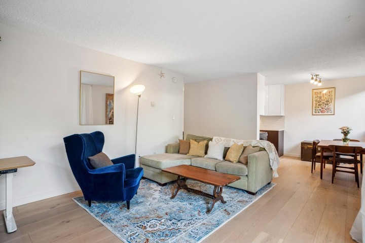 Photo 5 at 113 - 2033 Triumph Street, Hastings, Vancouver East