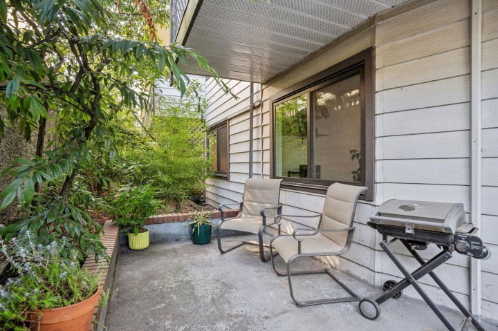 Photo 15 at 113 - 2033 Triumph Street, Hastings, Vancouver East