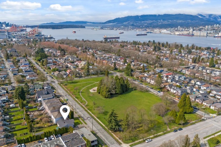 Photo 36 at 2880 Oxford Street, Hastings Sunrise, Vancouver East