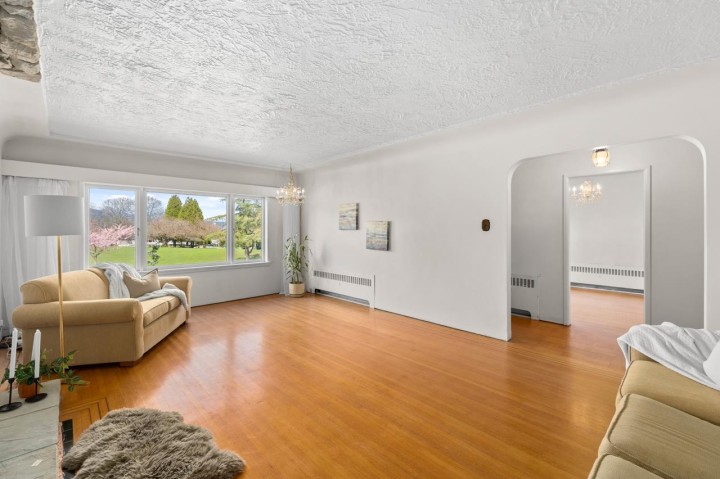 Photo 10 at 2880 Oxford Street, Hastings Sunrise, Vancouver East