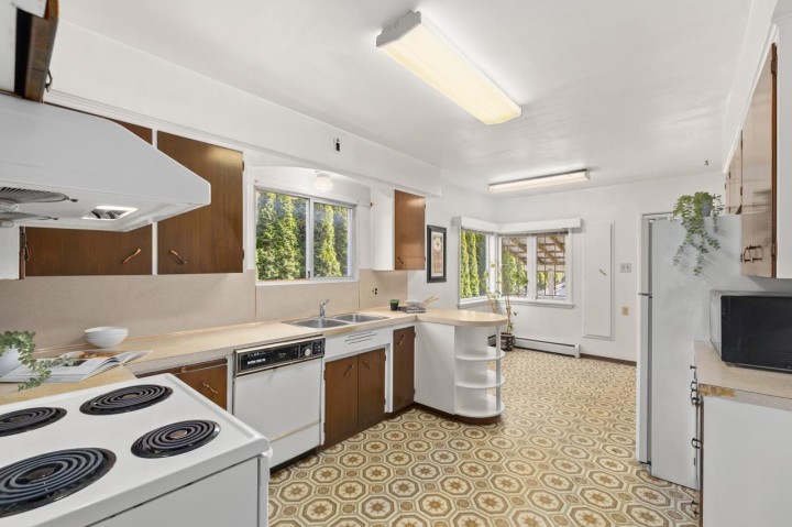 Photo 15 at 2880 Oxford Street, Hastings Sunrise, Vancouver East