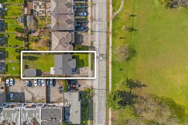 Photo 35 at 2880 Oxford Street, Hastings Sunrise, Vancouver East