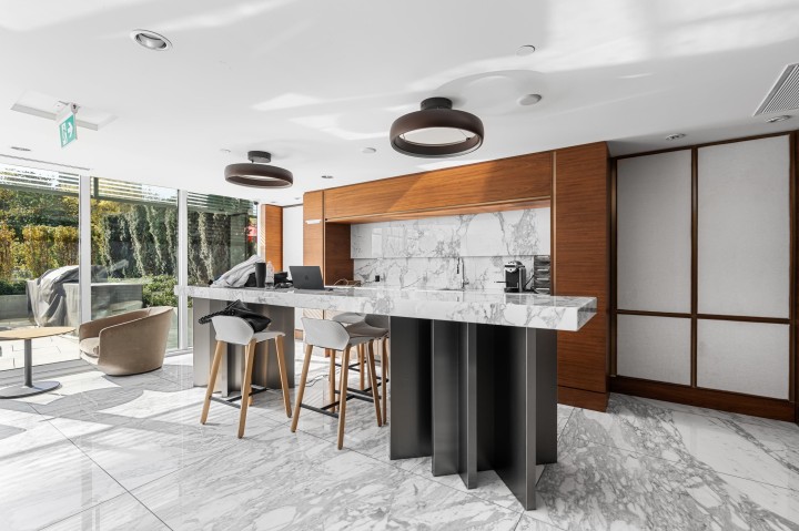 Photo 9 at 1584 - 87 Nelson Street, Yaletown, Vancouver West