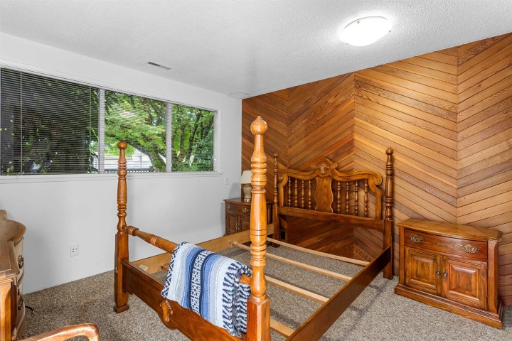 Photo 16 at 260 W 21st Street, Central Lonsdale, North Vancouver