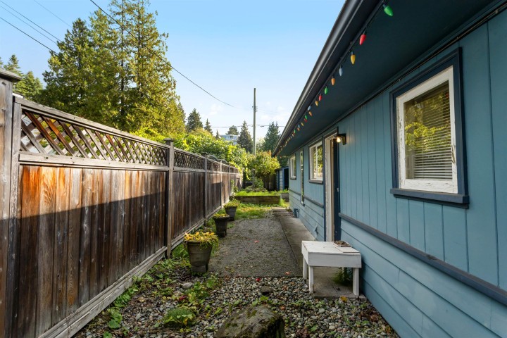 Photo 26 at 260 W 21st Street, Central Lonsdale, North Vancouver