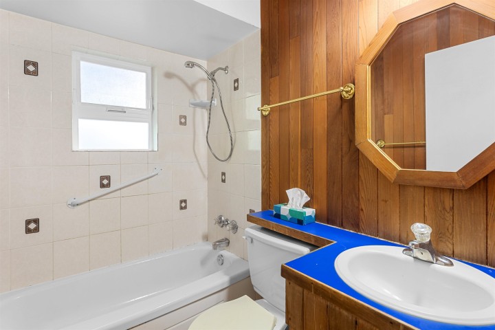 Photo 22 at 260 W 21st Street, Central Lonsdale, North Vancouver