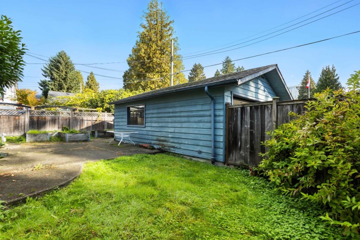 Photo 24 at 260 W 21st Street, Central Lonsdale, North Vancouver