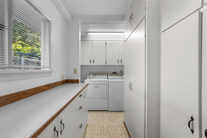 Photo 15 at 260 W 21st Street, Central Lonsdale, North Vancouver