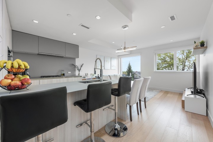 Photo 10 at 138 W Woodstock Avenue, Cambie, Vancouver West