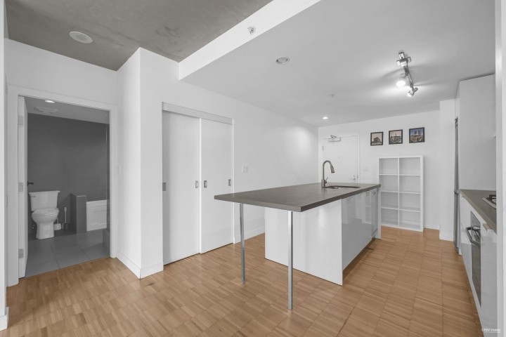 Photo 8 at 1707 - 108 W Cordova Street, Downtown VW, Vancouver West