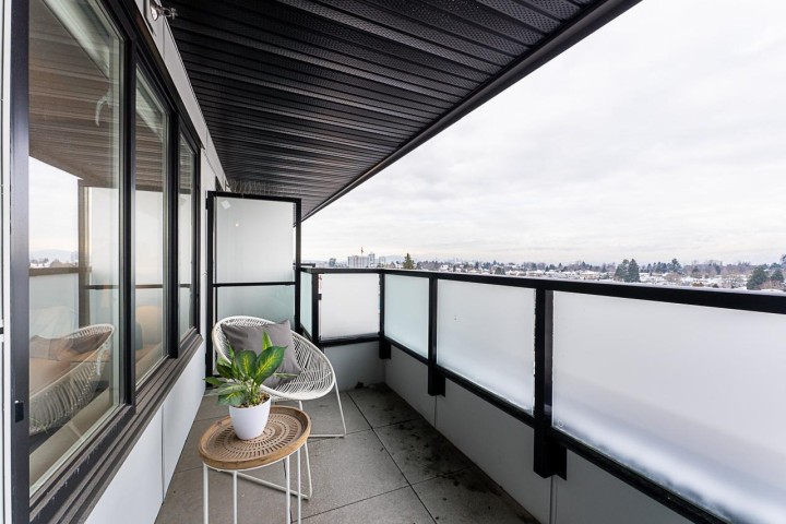 Photo 23 at 406 - 3050 Kingsway, Collingwood VE, Vancouver East