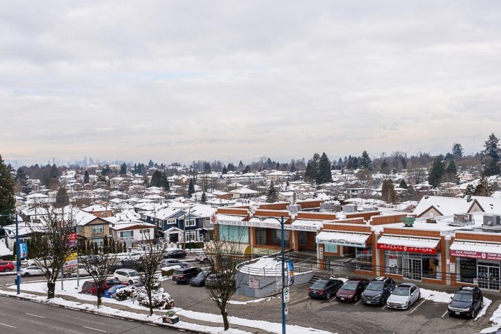 Photo 29 at 406 - 3050 Kingsway, Collingwood VE, Vancouver East