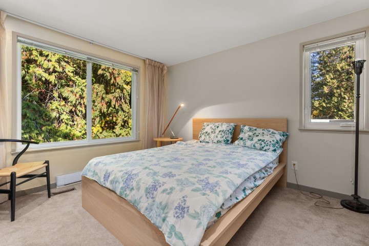 Photo 23 at 2717 Panorama Drive, Deep Cove, North Vancouver