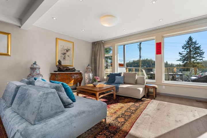 Photo 7 at 2717 Panorama Drive, Deep Cove, North Vancouver