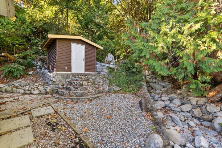 Photo 28 at 2717 Panorama Drive, Deep Cove, North Vancouver