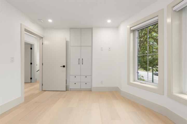 Photo 20 at 1 - 365 E 33rd Avenue, Main, Vancouver East