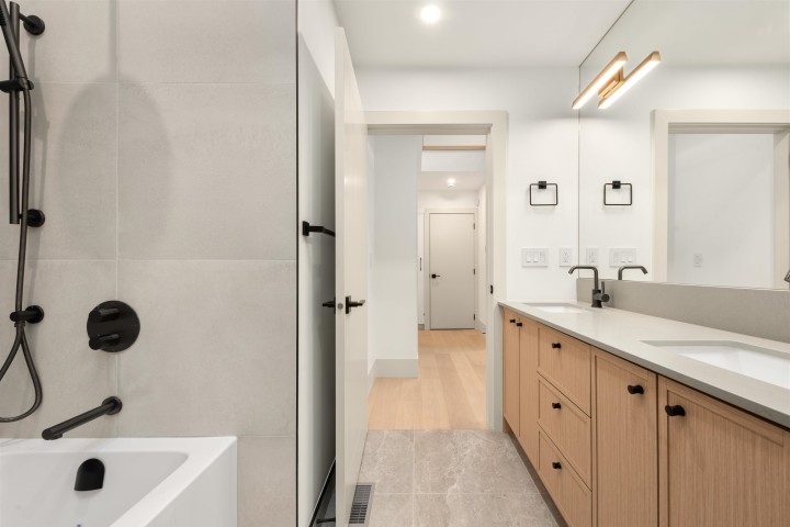 Photo 24 at 1 - 365 E 33rd Avenue, Main, Vancouver East