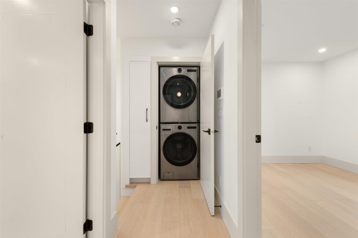 Photo 31 at 1 - 365 E 33rd Avenue, Main, Vancouver East