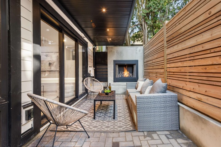 Photo 1 at 2 - 365 E 33rd Avenue, Main, Vancouver East