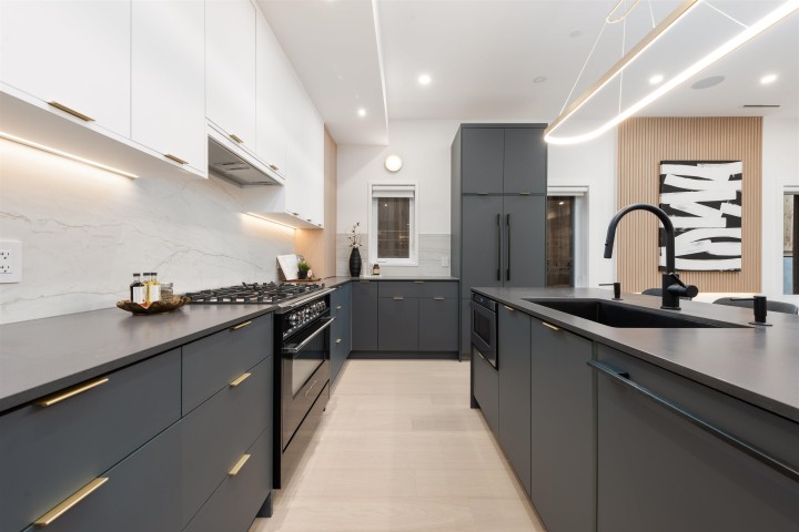 Photo 17 at 5 - 371 E 33rd Avenue, Main, Vancouver East