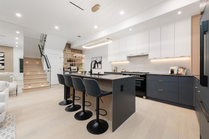 Photo 7 at 5 - 371 E 33rd Avenue, Main, Vancouver East