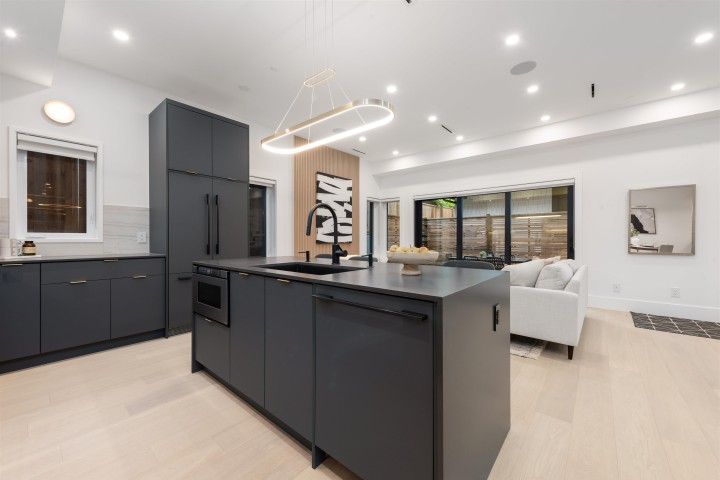 Photo 18 at 5 - 371 E 33rd Avenue, Main, Vancouver East