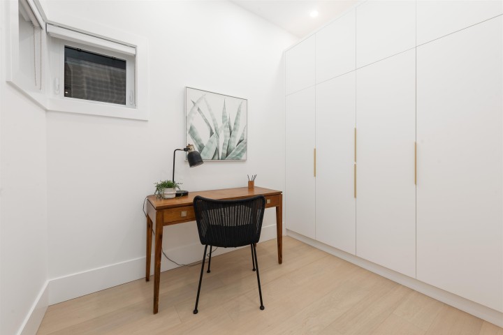 Photo 15 at 5 - 371 E 33rd Avenue, Main, Vancouver East