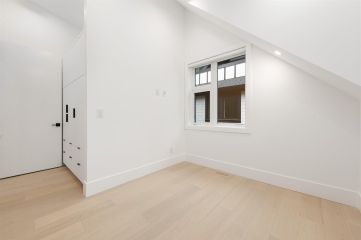 Photo 21 at 5 - 371 E 33rd Avenue, Main, Vancouver East