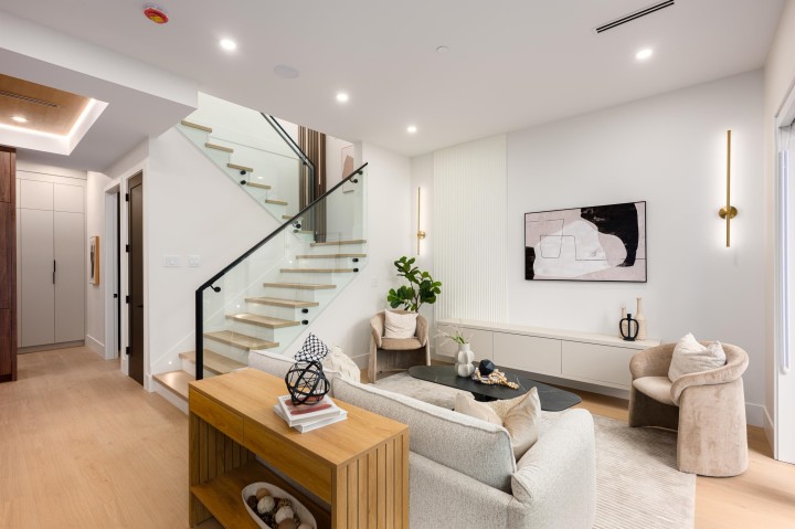 Photo 13 at 1 - 3466 Franklin Street, Hastings Sunrise, Vancouver East