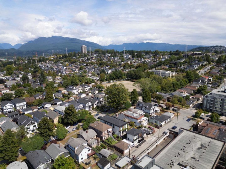 Photo 30 at 1 - 3466 Franklin Street, Hastings Sunrise, Vancouver East