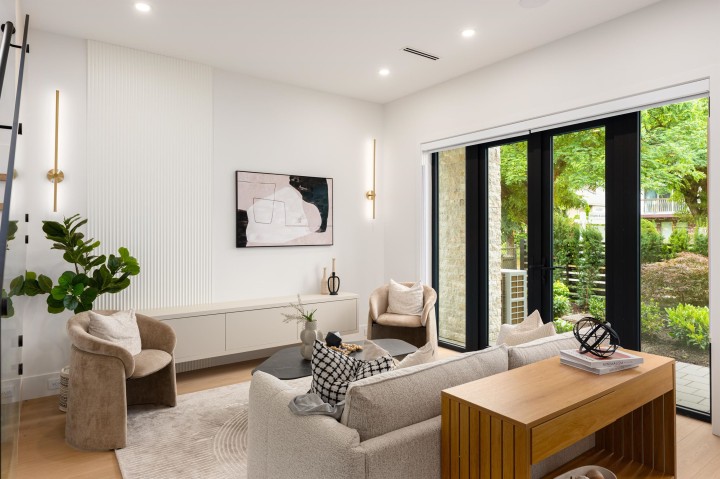 Photo 14 at 1 - 3466 Franklin Street, Hastings Sunrise, Vancouver East