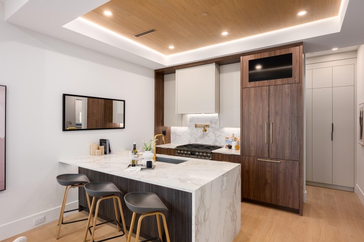 Photo 4 at 1 - 3466 Franklin Street, Hastings Sunrise, Vancouver East