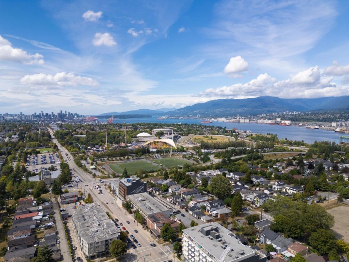 Photo 32 at 2 - 3466 Franklin Street, Hastings Sunrise, Vancouver East