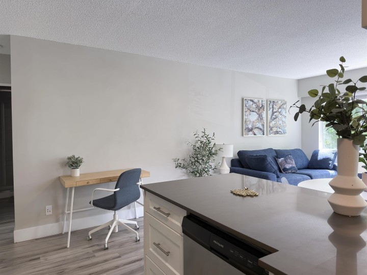 Photo 5 at 1923 Parker Street, Grandview Woodland, Vancouver East