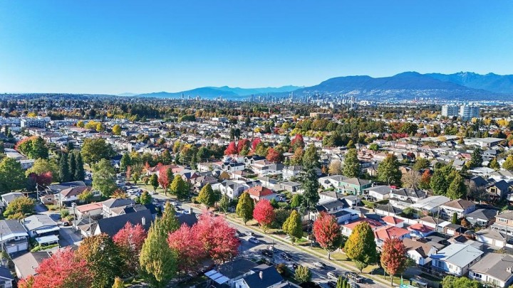 Photo 37 at 2 - 2447 E 41st Avenue, Collingwood VE, Vancouver East