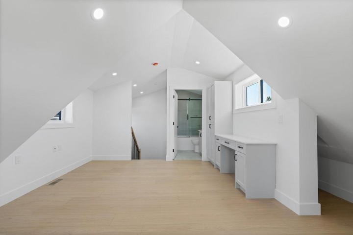 Photo 21 at 2 - 2447 E 41st Avenue, Collingwood VE, Vancouver East