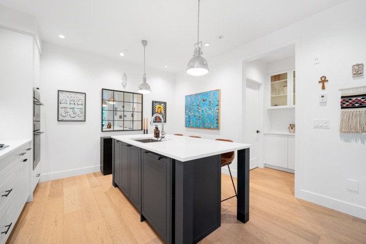 Photo 16 at 3530 W 43rd Avenue, Southlands, Vancouver West