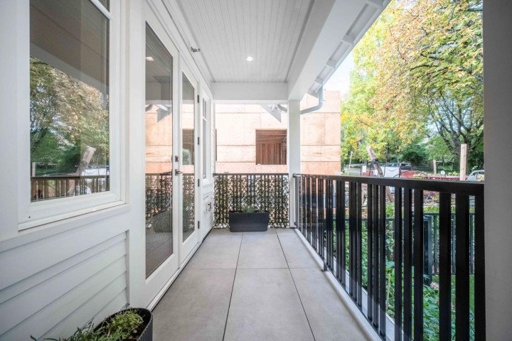 Photo 3 at 3530 W 43rd Avenue, Southlands, Vancouver West