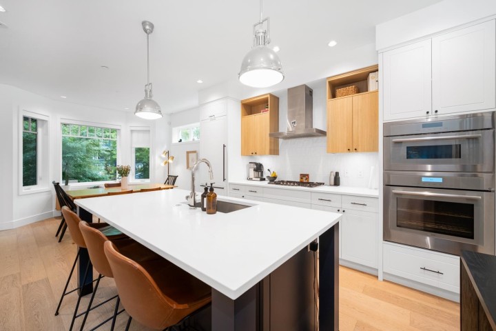 Photo 11 at 3530 W 43rd Avenue, Southlands, Vancouver West