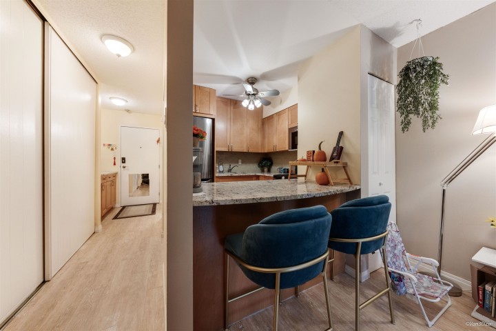 Photo 10 at 210 - 1545 E 2nd Avenue, Grandview Woodland, Vancouver East