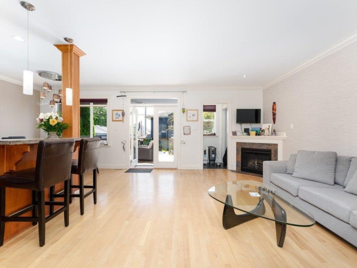 Photo 9 at 331 W 14th Street, Central Lonsdale, North Vancouver