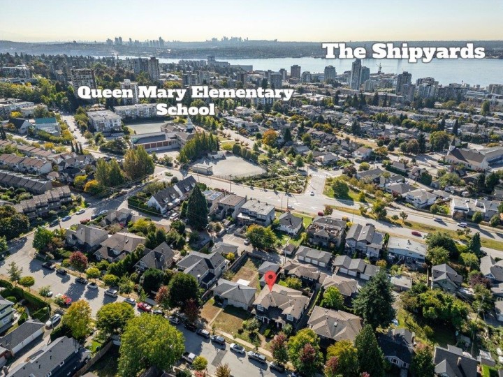 Photo 38 at 331 W 14th Street, Central Lonsdale, North Vancouver