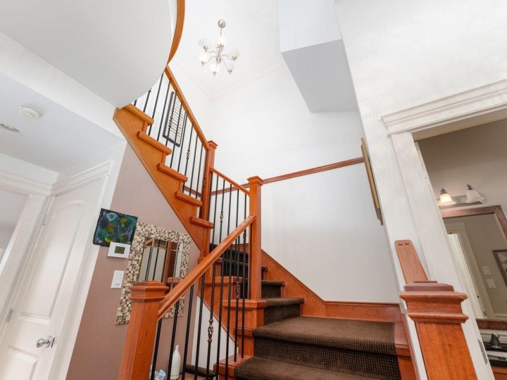 Photo 18 at 331 W 14th Street, Central Lonsdale, North Vancouver