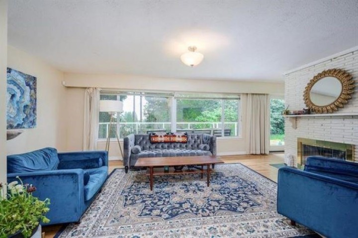 Photo 4 at 963 Belmont Avenue, Edgemont, North Vancouver