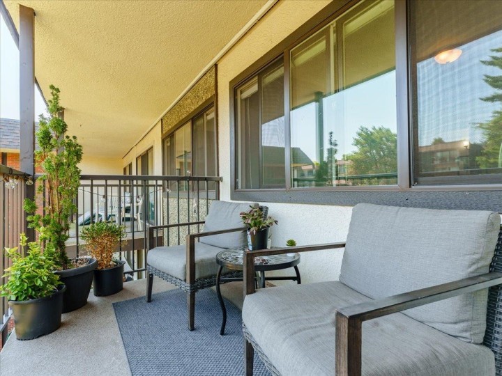 Photo 1 at 301 - 155 E 5th Street, Lower Lonsdale, North Vancouver