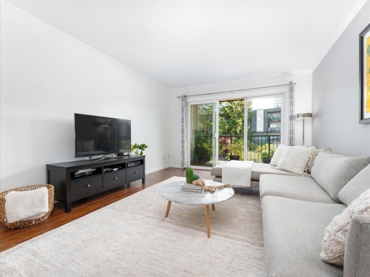 Photo 4 at 301 - 155 E 5th Street, Lower Lonsdale, North Vancouver