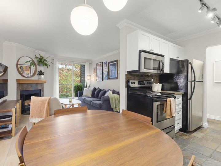 Photo 18 at 302 - 1550 Barclay Street, West End VW, Vancouver West