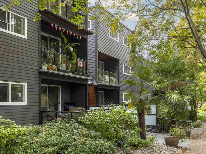 Photo 4 at 302 - 1550 Barclay Street, West End VW, Vancouver West