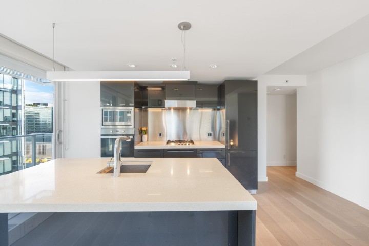 Photo 10 at 2006 - 777 Richards Street, Downtown VW, Vancouver West