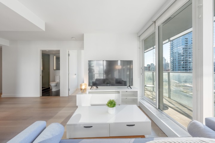 Photo 4 at 2006 - 777 Richards Street, Downtown VW, Vancouver West